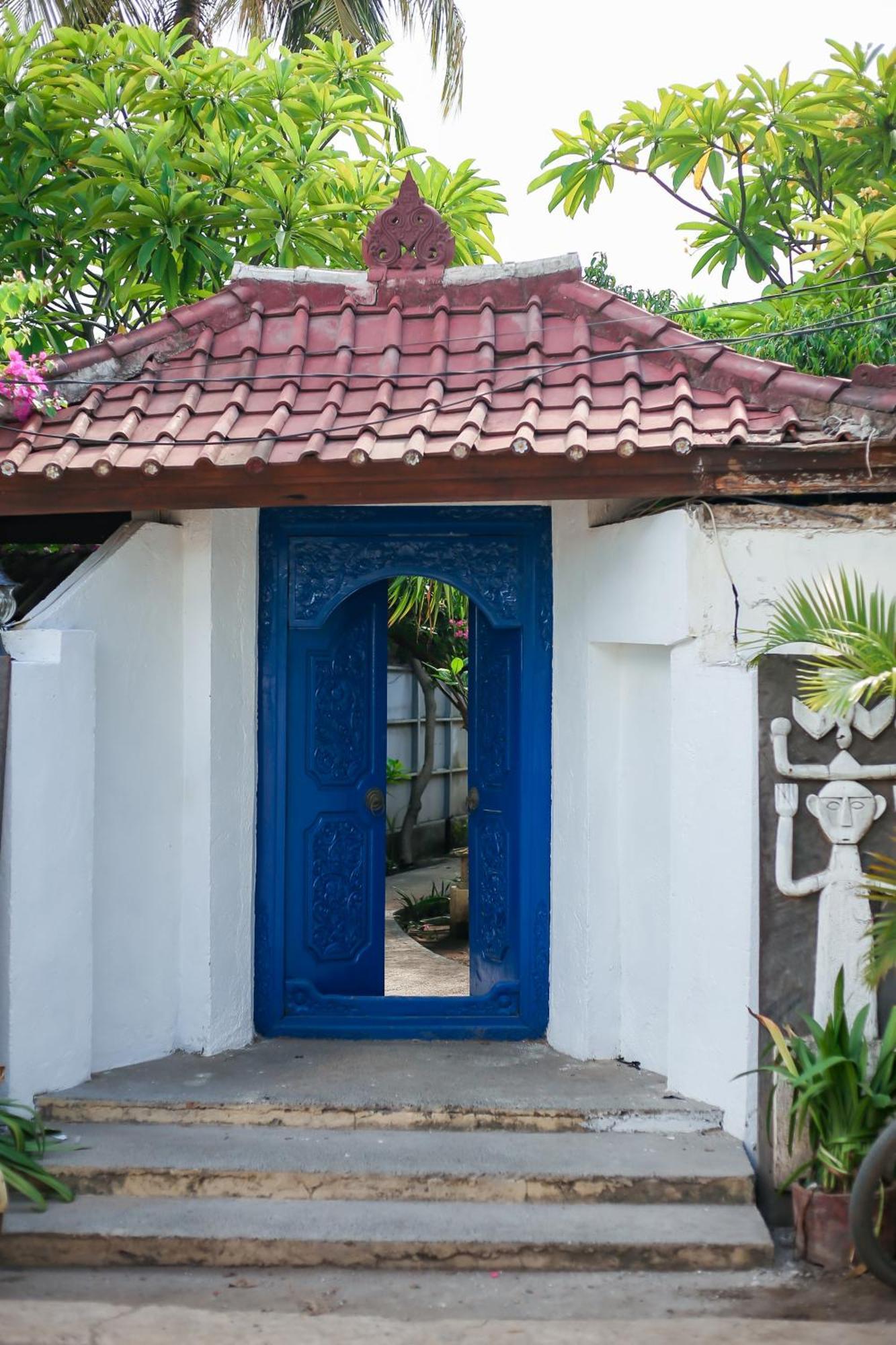 Cozy Bungalows Gili Trawangan Exterior photo